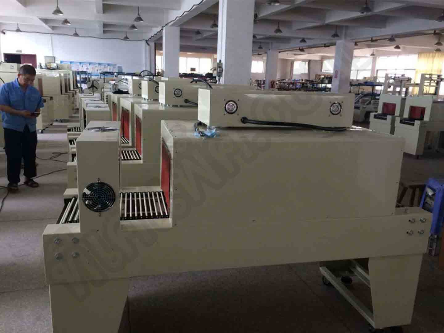 เครื่องอบฟิล์มหด รุ่น BSE4530